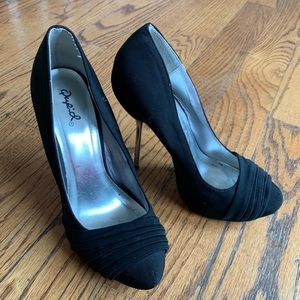 Women’s Black Pumps Size 7